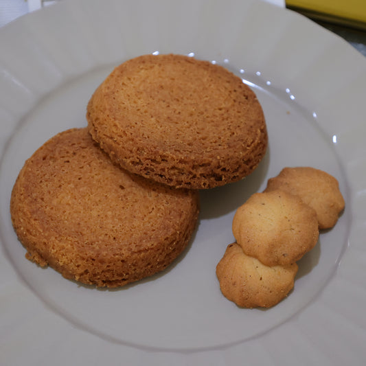 【預訂】ECHIRE - GALETTE ÉCHIRÉ & SABLE VANILLE (金盒)