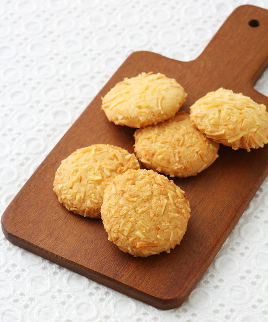 【預訂】FIKA - 椰子味牛油酥餅