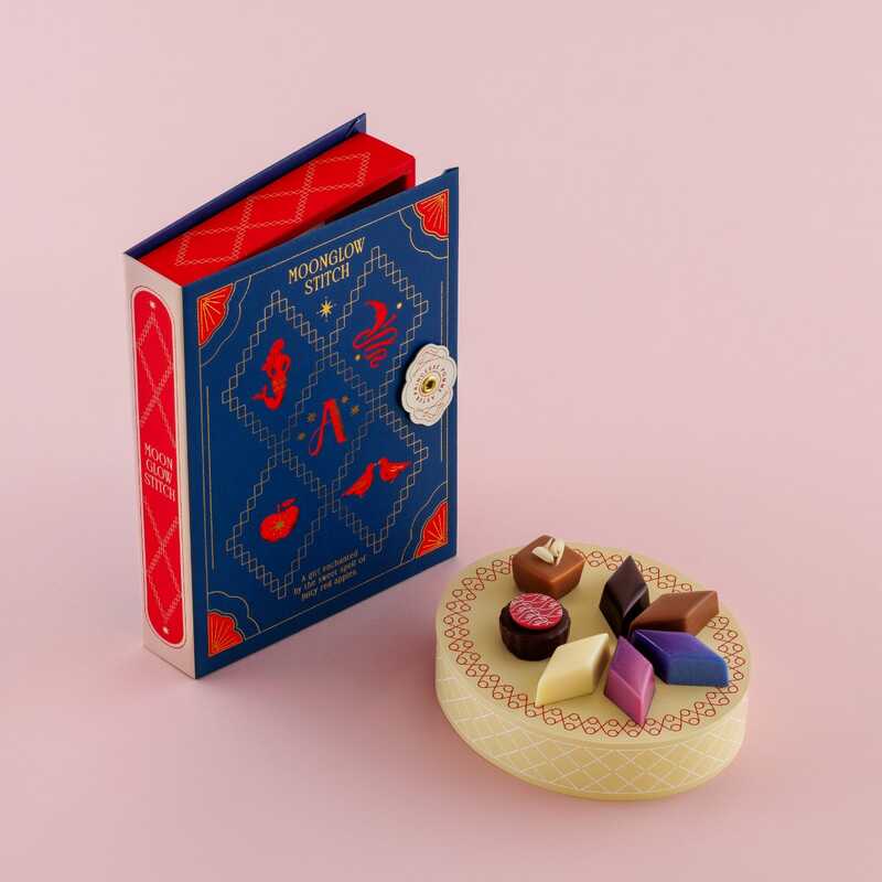 【預訂】【情人節限定】PRINCENESS POMME ASTER蘋果公主 - 月光下的刺繡13件裝