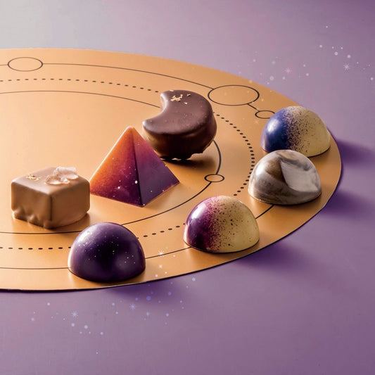 【預訂】【情人節限定】OLYMPUS - 月亮女神鐡盒