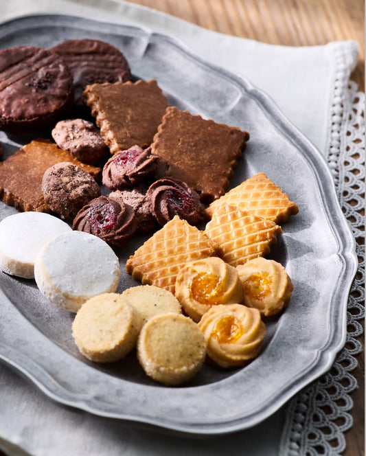 【預訂】【情人節限定】BISCUITERIE BRETONNE - 粉紅鐡盒 & 紫鐡盒各1