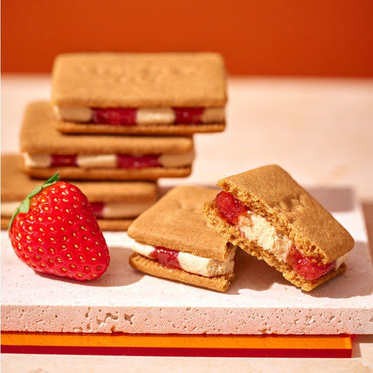 【預訂】VERY RUBY CUT - 楓糖士多啤梨夾心餅4件裝